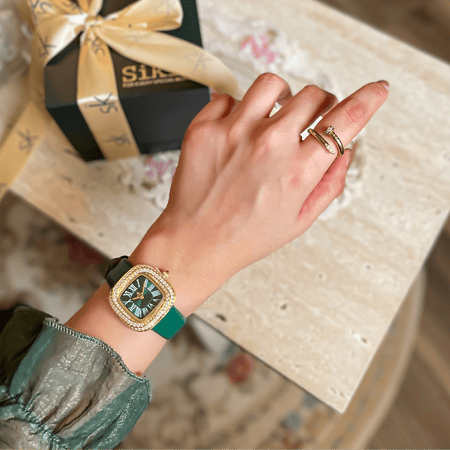 لإطلالة تأسر من حولك وتبرز سحرك الخاص تفردي من اختياراتنا للأكثر تفردا