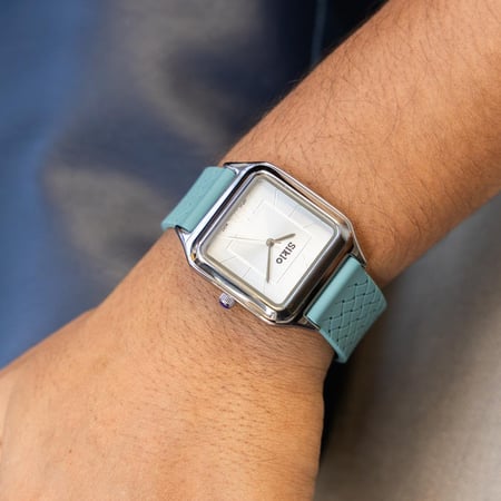 مغناطيس ربل باللون الأخضر فاتح