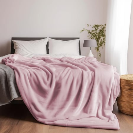 بطانية مخمل خفيفه بمقاس مزدوج - 260 × 240 - سلسلة رواء - وردي بنفسجي