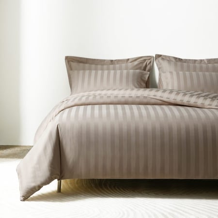 تلبيسة لحاف قطن مفرد ونص - 240 غرزة - 4 قطع - بني