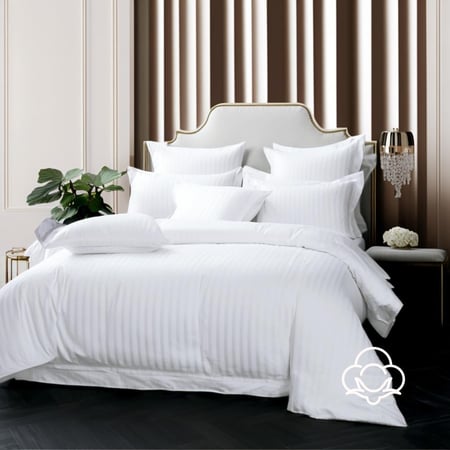 مفارش فندقي قطن مزدوج مع الحشوة القابلة للنزع - 9 قطع - أبيض