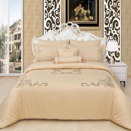 مفرش نفرين مطرز - 8 قطع - سلسلة لومينا - بيج