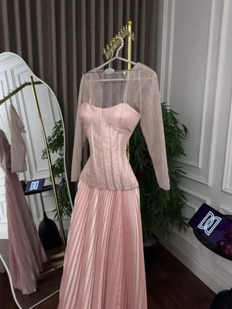 فستان نرمين