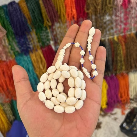 سبحة من عظم جمل