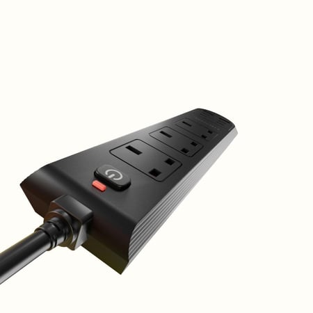 توصيلة كهرباء بقدرة 3250 واط – 3 مقابس بريطانية و2 منفذ USB و4 منافذ USB-C