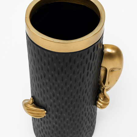 مزهرية ابداعيه لتزين الازهار