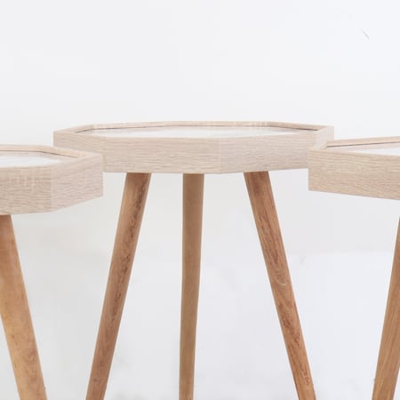 طقم طاولات خدمة - سطح رخامي - قواعد خشب