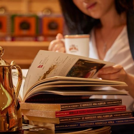 كتب لو ميرفيلو ماروكان موكا (فرنسية)