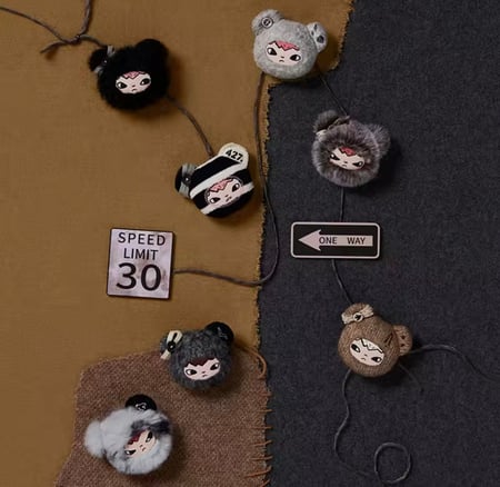 Hirono Road Journal + بوكس هيرونو مجاناً-Fridge Magnet