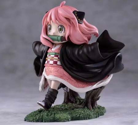 Anya X Nezuko figure/مجسم انيا x نيزكو