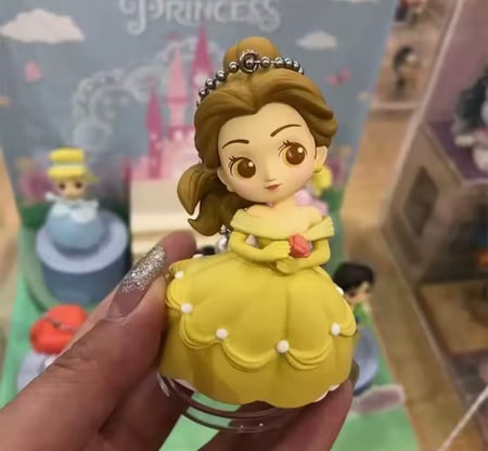 Disney princess teaching/ ميدالية اميرات ديزني