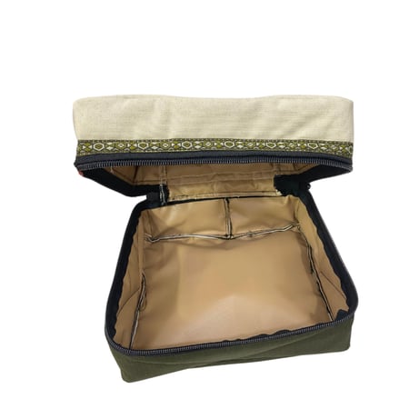 طقم شنط عزبة لون ابيض زيتي ثلاث احجام