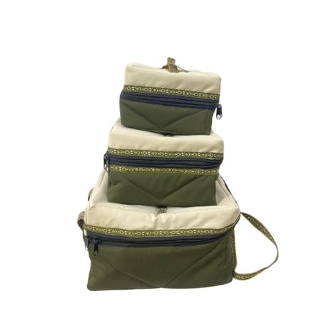 طقم شنط عزبة لون ابيض زيتي ثلاث احجام