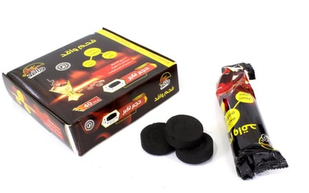 فحم واقد سريع الاشتعال.