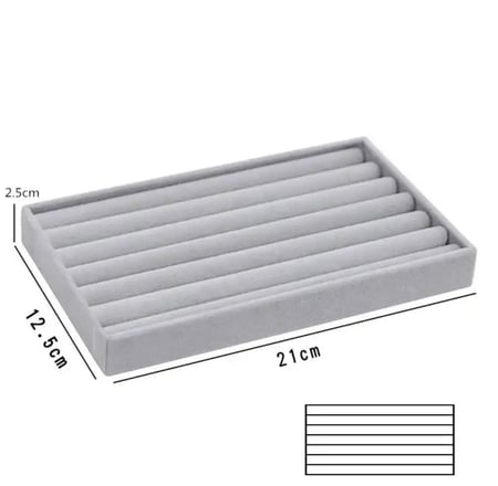 منظم مجوهرات