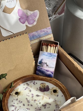 علبة أعواد الثقاب ( قطعة واحدة )