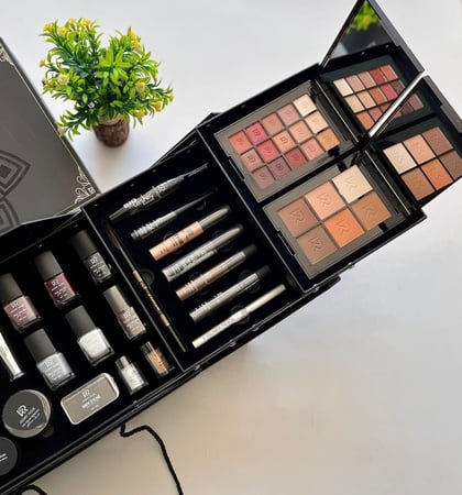 جديد بوكس ديالا روز بديل ماك