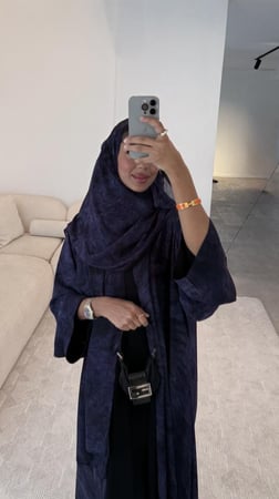 عبايات حرير بالرياض