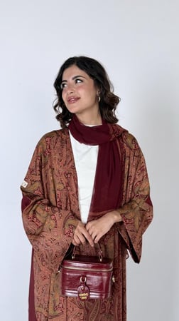 عبايات حرير جدة