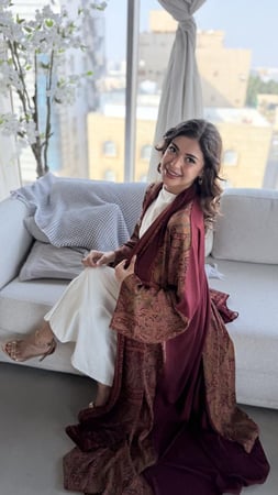 عبايات حرير جدة