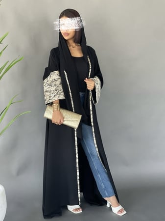 عبايات سوداء عمليه - عبايات العيد - عبايات عزة المتميزة