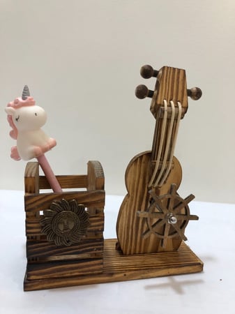 خشبيات واضاءة