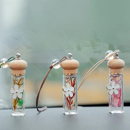 معطر سيارات معلّق