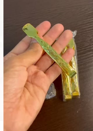 ملقاط ذهبي للبخور