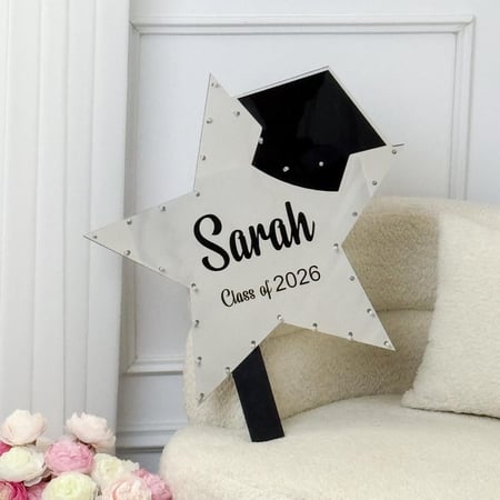 إضاءة التخرج