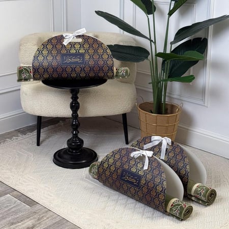 3 سجادات  المدينة المنورة بتغليف انيق