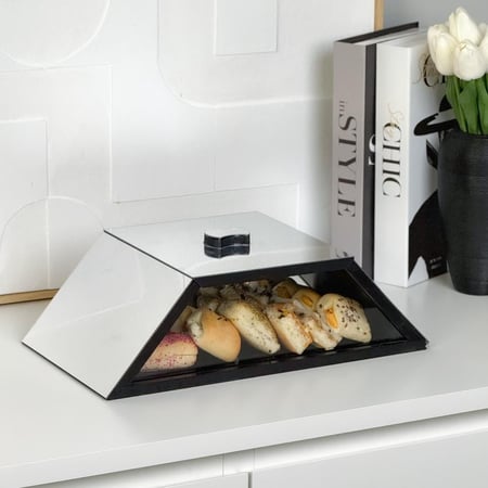 صينية تقديم