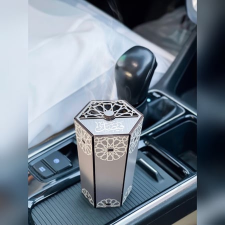 مبخرة سيارة + تعليقة الفخامة