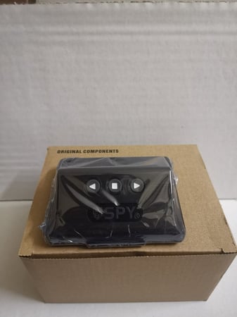 جهاز spy الإصدار الأخير (الشاشه لوحدها) مع تعديلات خاصة تشمل بطارية أكبر وعوازل أفضل ولوح طاقة شمسية مختلف.