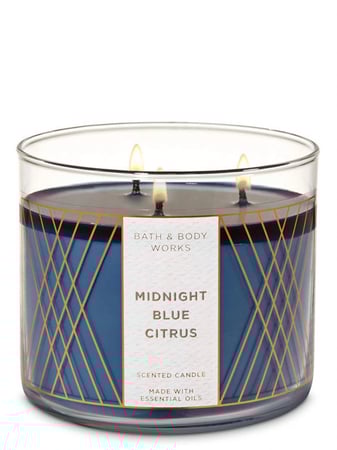 شمعة باث اند بودي ووركس(Bath&Body Works Candle) أطلبه الأن !