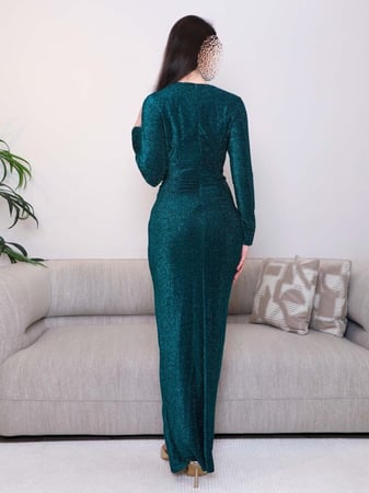 فستان سهرة استرتش لمعة مزين بإكسسوار عند الرقبة