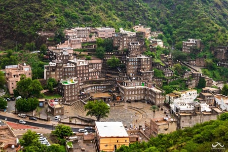 لوحة قرية رجال ألمع عسير