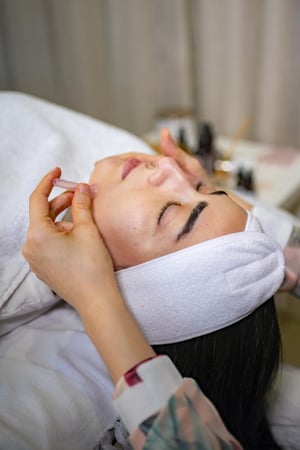 مساج لشد الوجه  | Lifting Face Massage