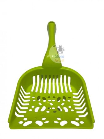 مجرفة رمل كبيرة مع مجموعة متنوعة من الألوان