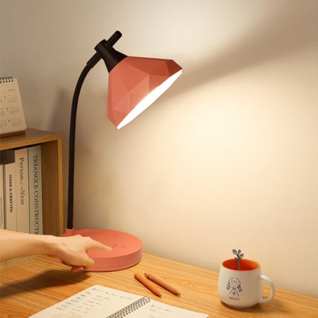 مصباح قابل للشحن Chargeable Table Lamp