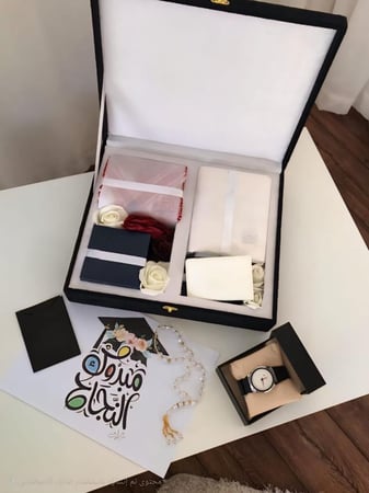 اطقم هدايا تخرج رجالي فاخر من متجرنا