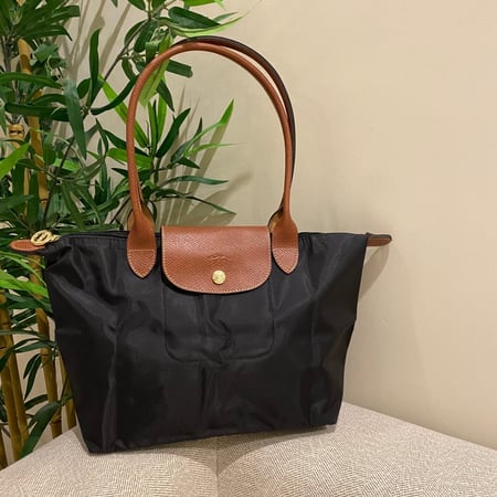 شنطة لونج شامب ميديم - متجر شنط ذا ترند