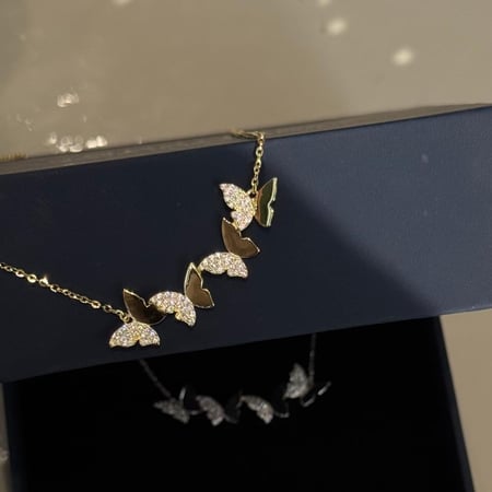 Golden Flutter