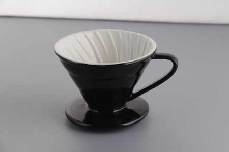 قمع تقطير قهوة V60 سيراميك أسود