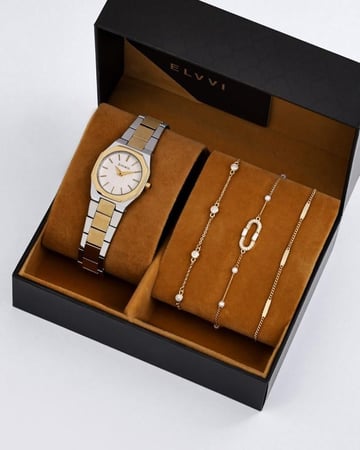 هدية نسائية راقية ساعة واساور الفي اند كو