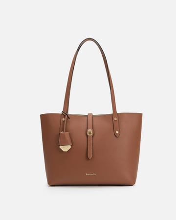 شنط نسائية كلاسيك بلون بني