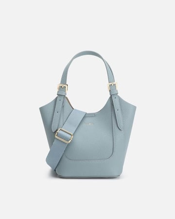 شنط نسائية جلد رمز الرقي والأناقة