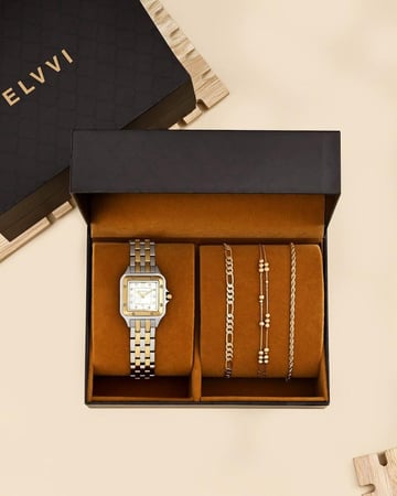 طقم هدايا نسائي بلون فضي وذهبي