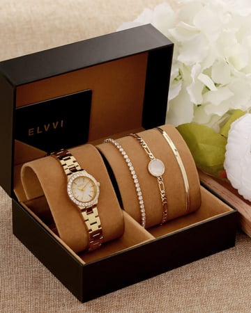 طقم هدايا نسائي إلڤي بتصميم مميز
