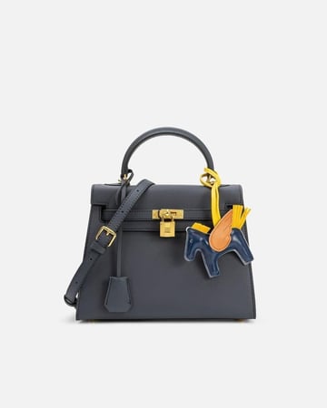 شنطة نسائية جلد لكل يوم ووقت