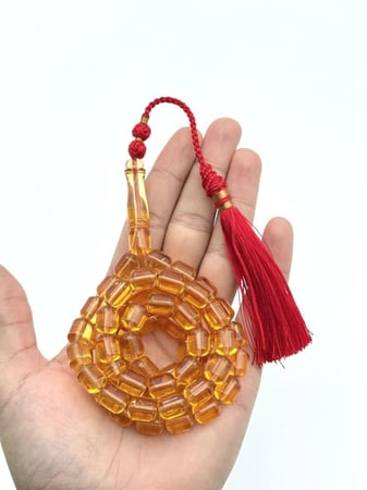 سبحة مستكة شبيه الكهرمان الشفاف